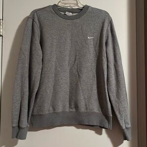 nike crewneck